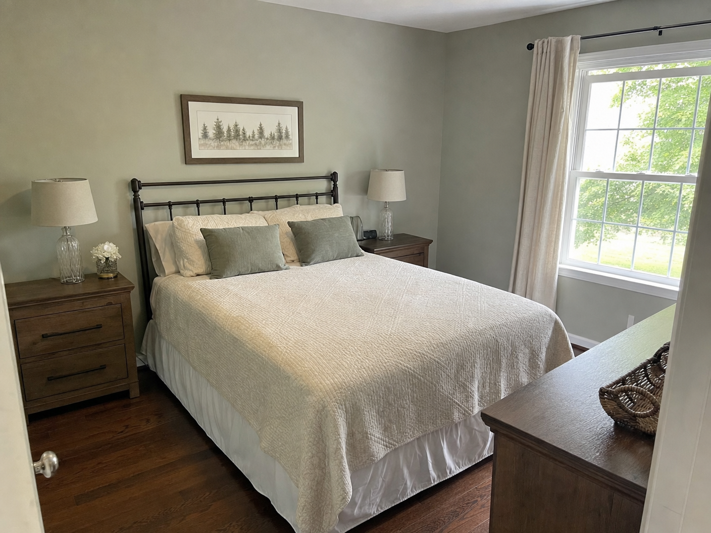 Guest Bedroom Cleaning